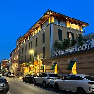 Regina Forte dei Marmi